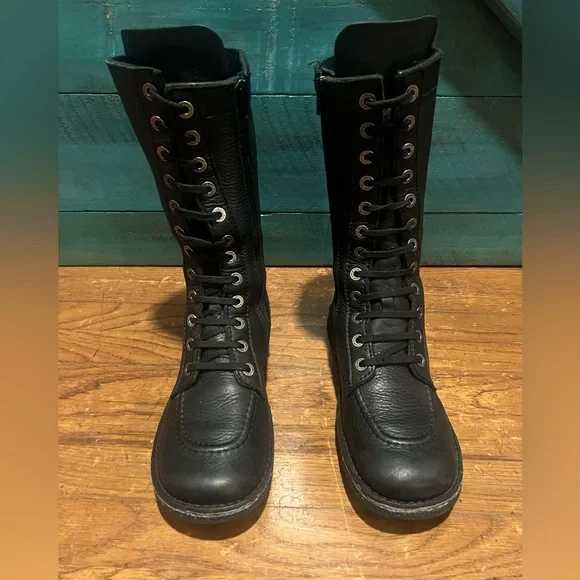 Kickers Sz 41EU 10 US tall combat boots - Picture 2 of 7